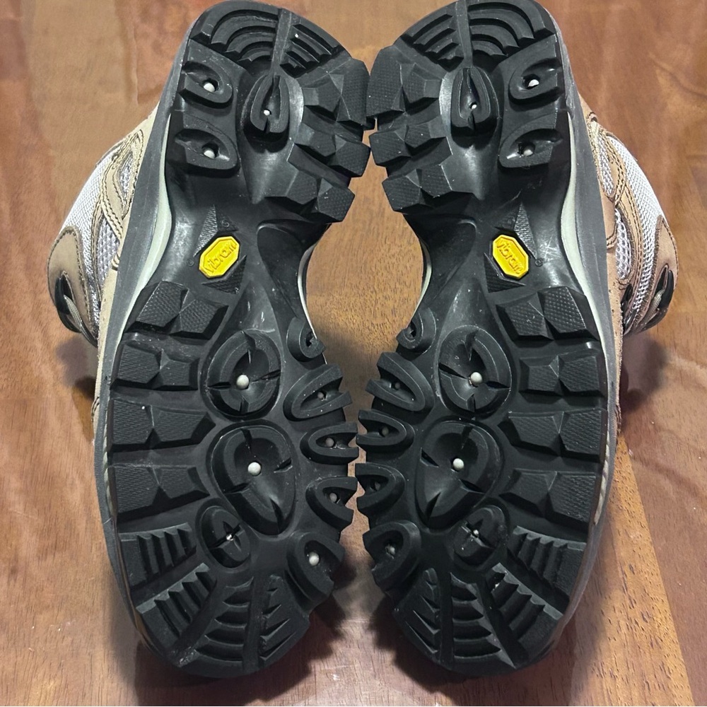 Vasque Breeze GTX Vibram Women Waterproof Hiking Trail Boots Size 8 Tan Gray - Picture 8 of 16